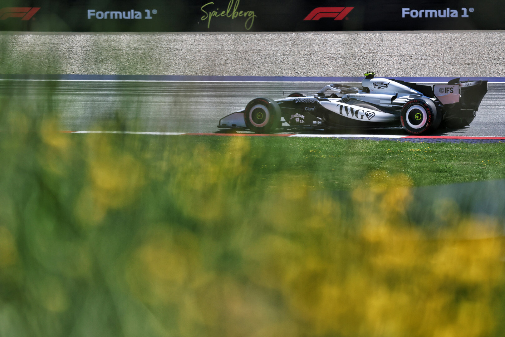 GP AUSTRIA, Valtteri Bottas (FIN) Cadillac Formula 1 Team MAC-26.
26.06.2026. Formula 1 World Championship, Rd 8, Austrian Grand Prix, Spielberg, Austria, Practice Day.
- www.xpbimages.com, EMail: requests@xpbimages.com © Copyright: Bearne / XPB Images