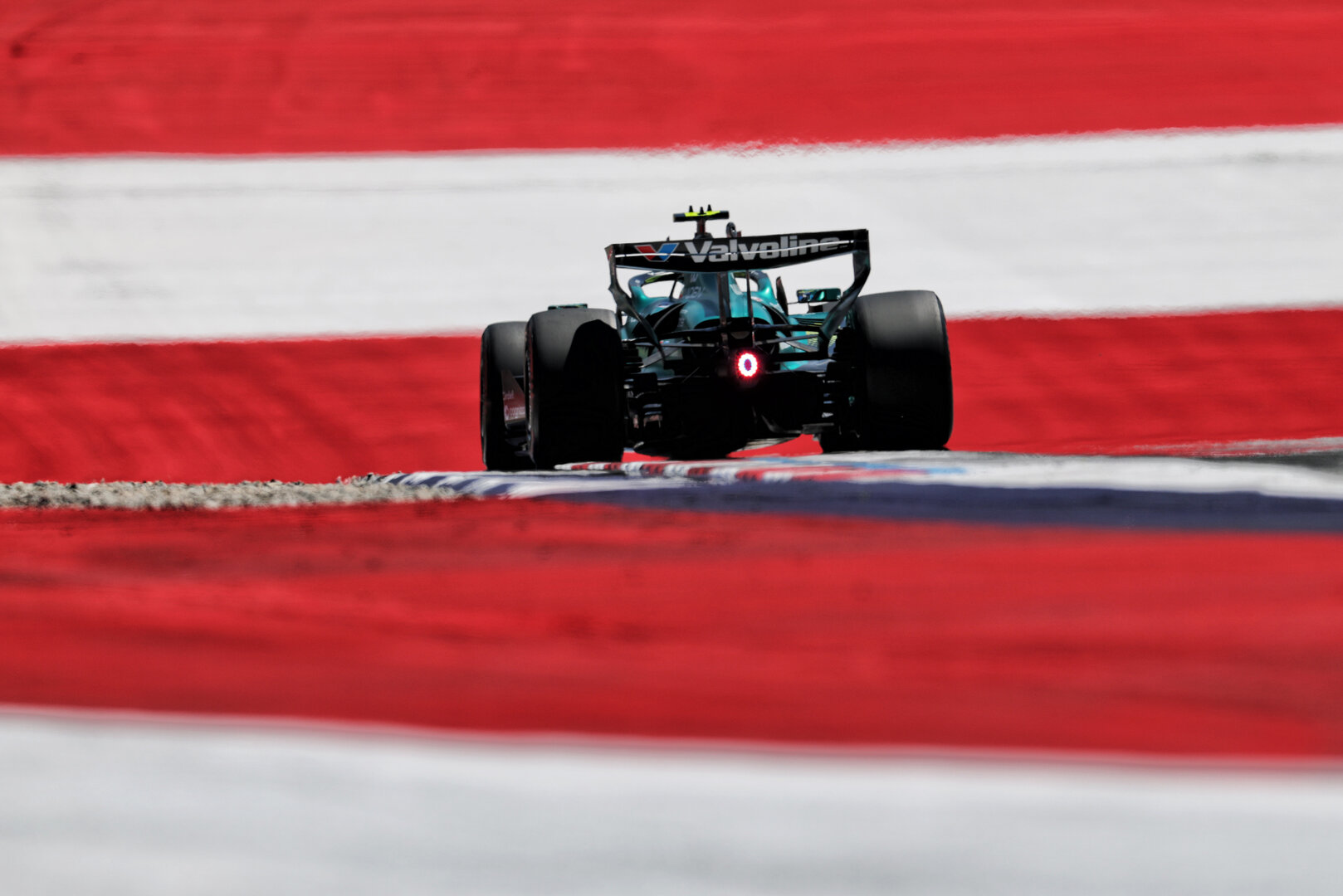 GP AUSTRIA, Jak Crawford (USA) Aston Martin F1 Team AMR26 Reserve Driver.
26.06.2026. Formula 1 World Championship, Rd 8, Austrian Grand Prix, Spielberg, Austria, Practice Day.
- www.xpbimages.com, EMail: requests@xpbimages.com © Copyright: Moy / XPB Images