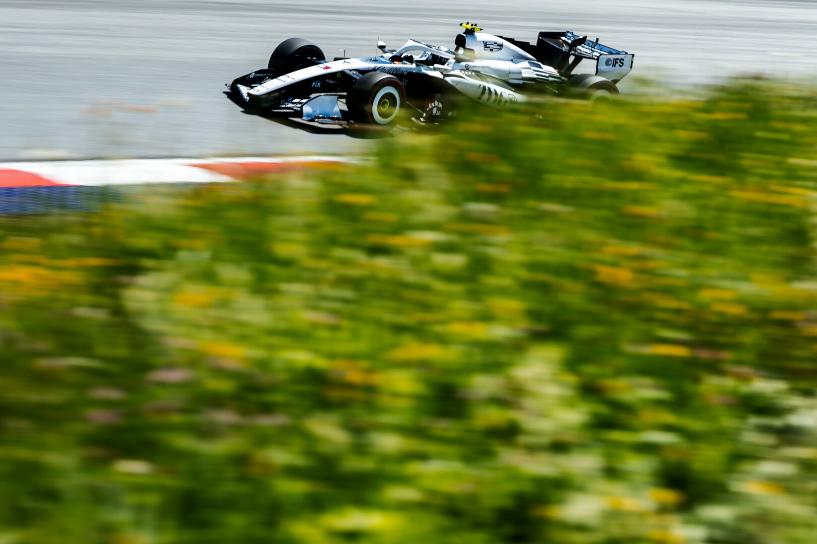 GP AUSTRIA, Valtteri Bottas (FIN) Cadillac Formula 1 Team MAC-26.
26.06.2026. Formula 1 World Championship, Rd 8, Austrian Grand Prix, Spielberg, Austria, Practice Day.
- www.xpbimages.com, EMail: requests@xpbimages.com © Copyright: Bearne / XPB Images