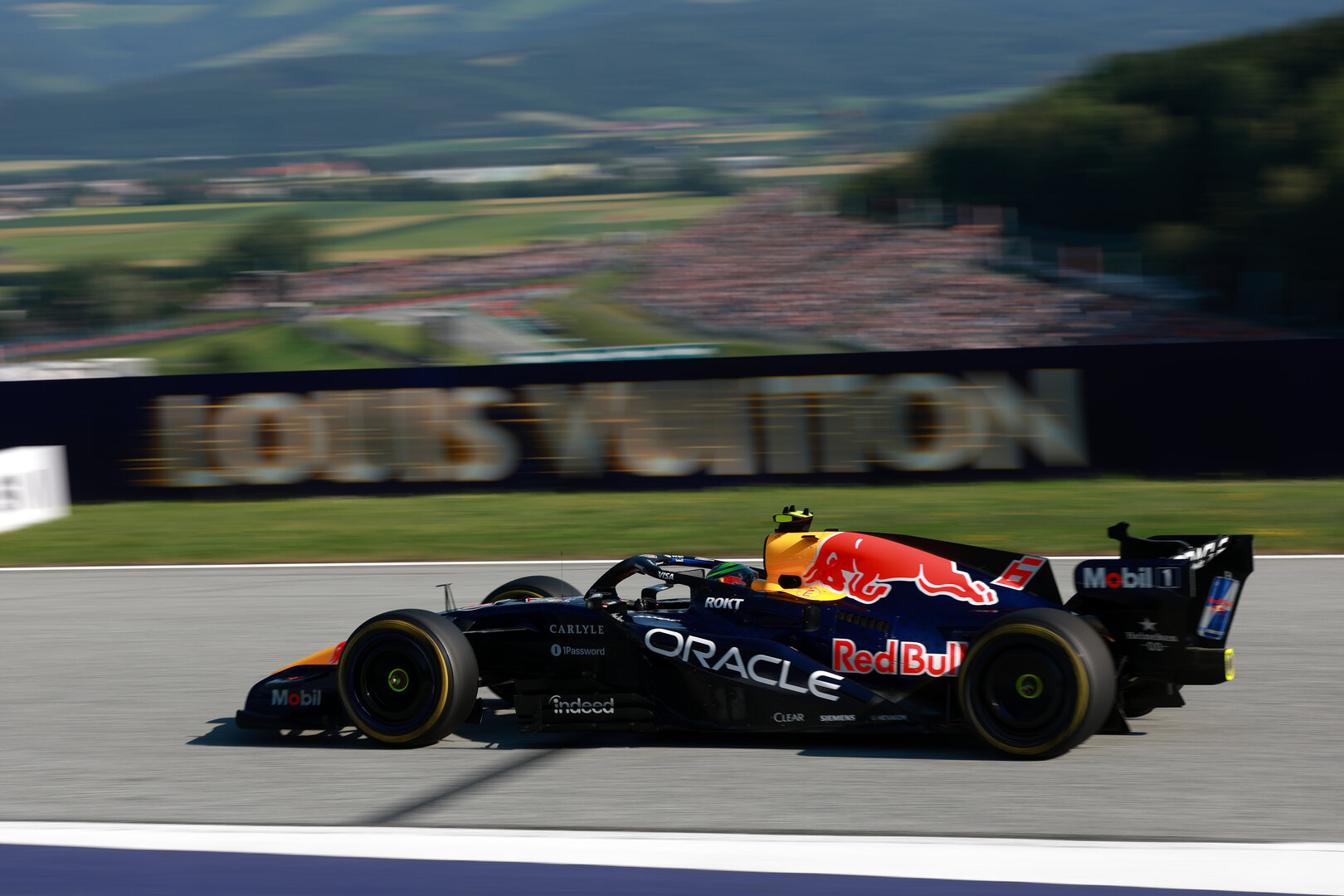 GP AUSTRIA, Isack Hadjar (FRA) Red Bull Racing RB22.
26.06.2026. Formula 1 World Championship, Rd 8, Austrian Grand Prix, Spielberg, Austria, Practice Day.
- www.xpbimages.com, EMail: requests@xpbimages.com © Copyright: Charniaux / XPB Images