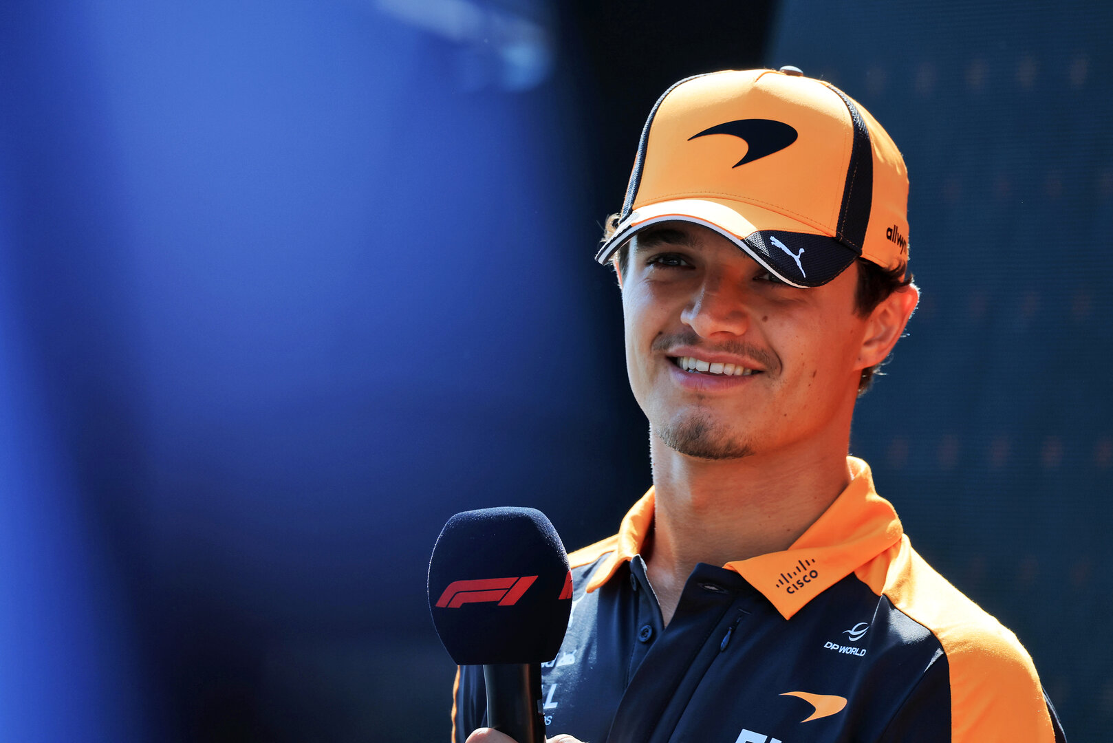 GP AUSTRIA, Lando Norris (GBR) McLaren F1 Team on the FanZone Stage.
27.06.2026. Formula 1 World Championship, Rd 8, Austrian Grand Prix, Spielberg, Austria, Qualifiche Day.
- www.xpbimages.com, EMail: requests@xpbimages.com © Copyright: Moy / XPB Images