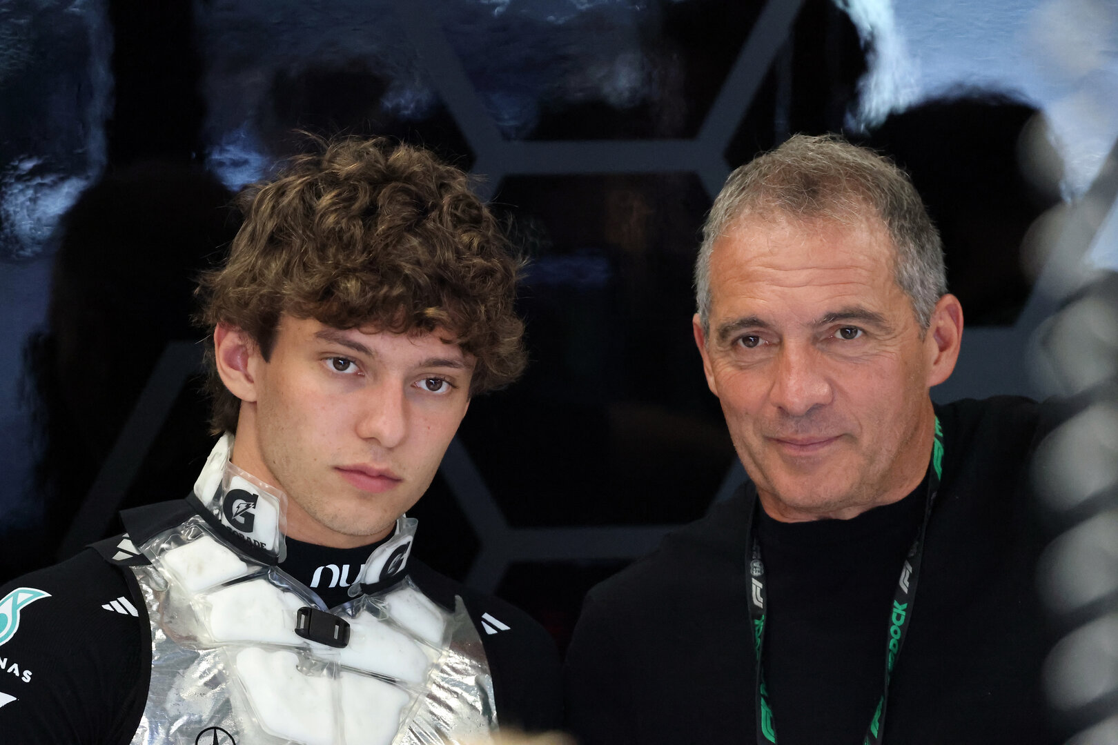 GP AUSTRIA, (L to R): Andrea Kimi Antonelli (ITA) Mercedes AMG Formula One Team with his father Marco Antonelli (ITA).
27.06.2026. Formula 1 World Championship, Rd 8, Austrian Grand Prix, Spielberg, Austria, Qualifiche Day.
- www.xpbimages.com, EMail: requests@xpbimages.com © Copyright: Batchelor / XPB Images