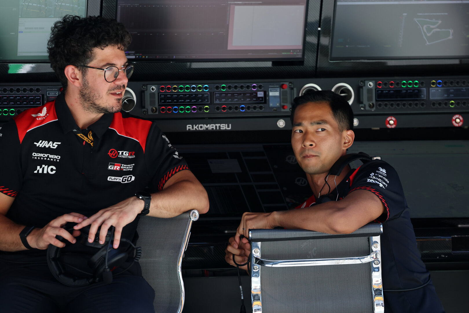 GP AUSTRIA, Ryo Hirakawa (JPN) Haas F1 Team VF-26 Reserve Driver (Right).
27.06.2026. Formula 1 World Championship, Rd 8, Austrian Grand Prix, Spielberg, Austria, Qualifiche Day.
- www.xpbimages.com, EMail: requests@xpbimages.com © Copyright: Batchelor / XPB Images