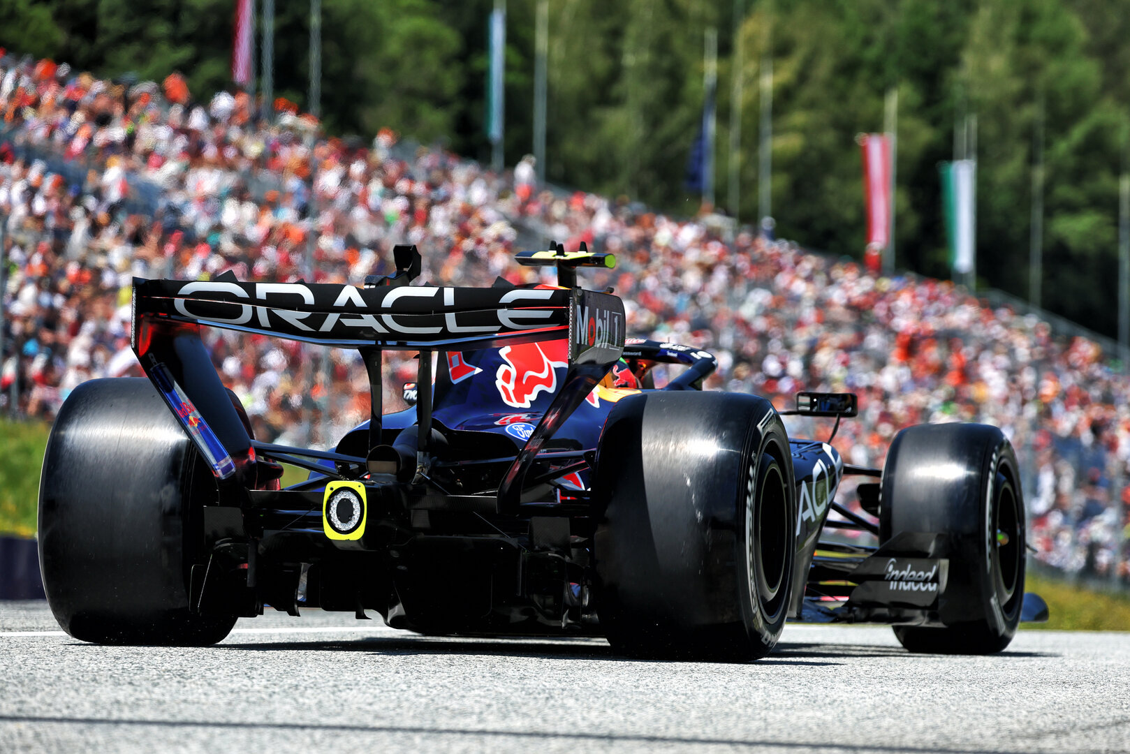 GP AUSTRIA, Isack Hadjar (FRA) Red Bull Racing RB22.
27.06.2026. Formula 1 World Championship, Rd 8, Austrian Grand Prix, Spielberg, Austria, Qualifiche Day.
- www.xpbimages.com, EMail: requests@xpbimages.com © Copyright: Bearne / XPB Images