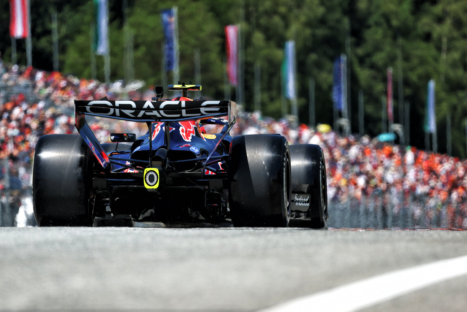 GP AUSTRIA, Isack Hadjar (FRA) Red Bull Racing RB22.
27.06.2026. Formula 1 World Championship, Rd 8, Austrian Grand Prix, Spielberg, Austria, Qualifiche Day.
- www.xpbimages.com, EMail: requests@xpbimages.com © Copyright: Bearne / XPB Images