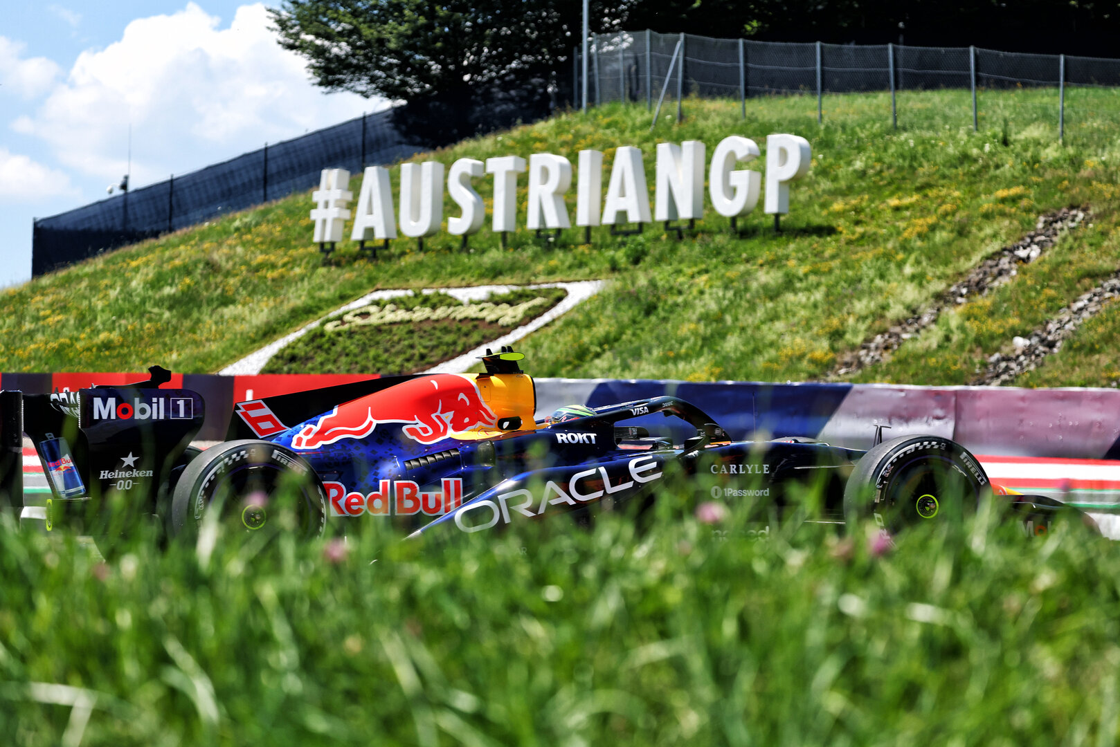 GP AUSTRIA, Isack Hadjar (FRA) Red Bull Racing RB22.
27.06.2026. Formula 1 World Championship, Rd 8, Austrian Grand Prix, Spielberg, Austria, Qualifiche Day.
- www.xpbimages.com, EMail: requests@xpbimages.com © Copyright: Bearne / XPB Images