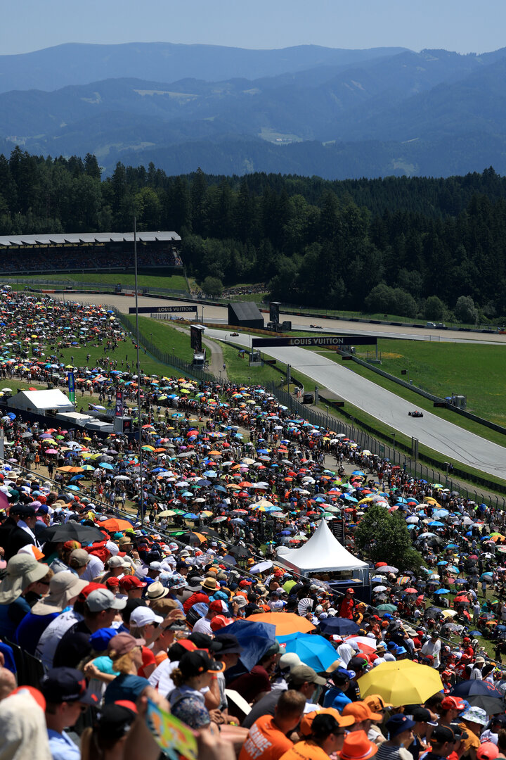 GP AUSTRIA, Max Verstappen (NLD) Red Bull Racing RB22.
27.06.2026. Formula 1 World Championship, Rd 8, Austrian Grand Prix, Spielberg, Austria, Qualifiche Day.
- www.xpbimages.com, EMail: requests@xpbimages.com © Copyright: Moy / XPB Images
