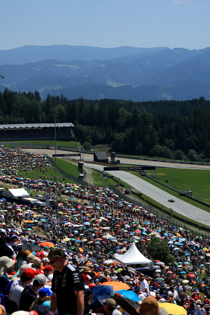 GP AUSTRIA, Lance Stroll (CDN) Aston Martin F1 Team AMR26.
27.06.2026. Formula 1 World Championship, Rd 8, Austrian Grand Prix, Spielberg, Austria, Qualifiche Day.
- www.xpbimages.com, EMail: requests@xpbimages.com © Copyright: Moy / XPB Images