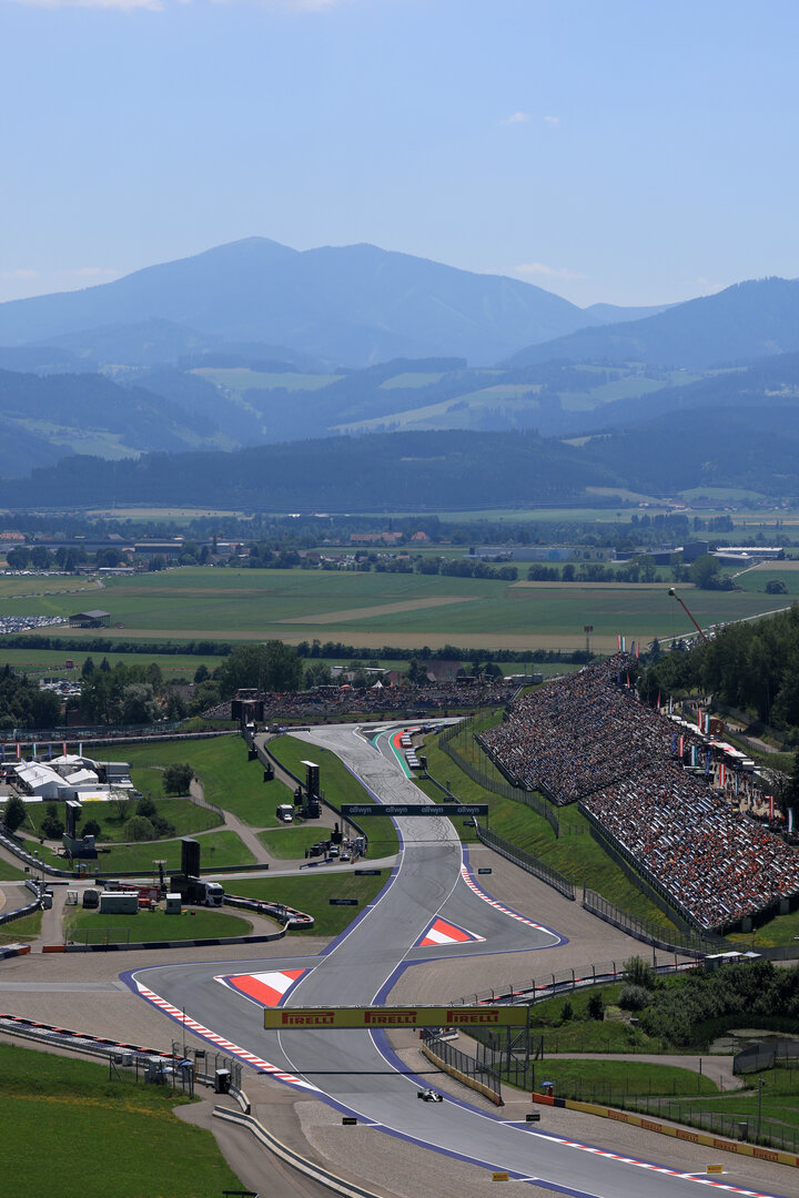 GP AUSTRIA, Sergio Perez (MEX) Cadillac Formula 1 Team MAC-26.
27.06.2026. Formula 1 World Championship, Rd 8, Austrian Grand Prix, Spielberg, Austria, Qualifiche Day.
- www.xpbimages.com, EMail: requests@xpbimages.com © Copyright: Moy / XPB Images
