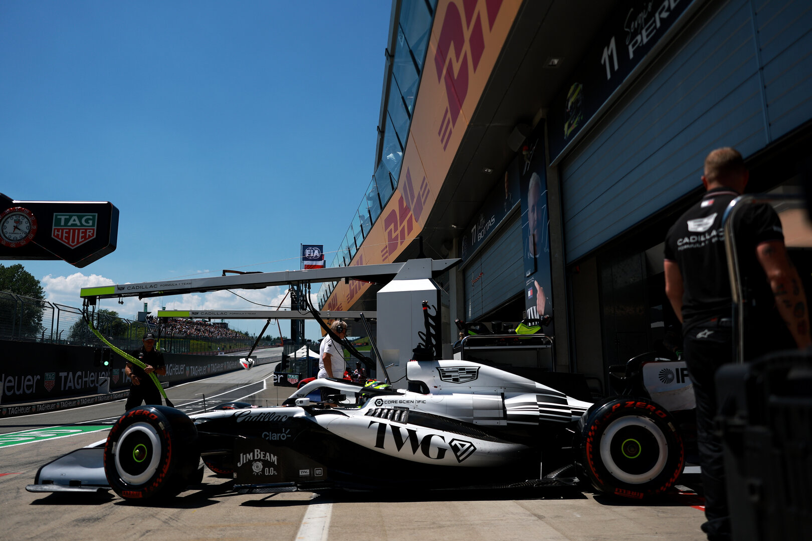GP AUSTRIA, Sergio Perez (MEX) Cadillac Formula 1 Team MAC-26 leaves the pits.
27.06.2026. Formula 1 World Championship, Rd 8, Austrian Grand Prix, Spielberg, Austria, Qualifiche Day.
- www.xpbimages.com, EMail: requests@xpbimages.com © Copyright: Charniaux / XPB Images