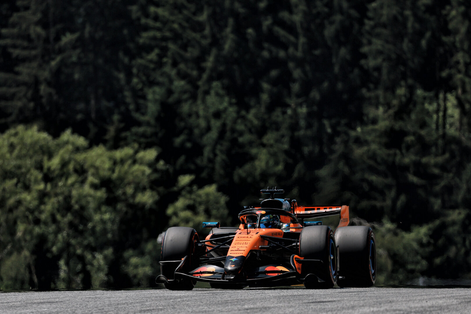 GP AUSTRIA, Oscar Piastri (AUS) McLaren F1 Team MCL40.
27.06.2026. Formula 1 World Championship, Rd 8, Austrian Grand Prix, Spielberg, Austria, Qualifiche Day.
- www.xpbimages.com, EMail: requests@xpbimages.com © Copyright: Moy / XPB Images
