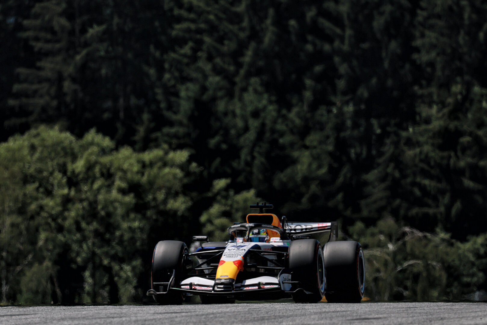 GP AUSTRIA, Arvid Lindblad (GBR) Racing Bulls Formula One Team VCARB 03.
27.06.2026. Formula 1 World Championship, Rd 8, Austrian Grand Prix, Spielberg, Austria, Qualifiche Day.
- www.xpbimages.com, EMail: requests@xpbimages.com © Copyright: Moy / XPB Images