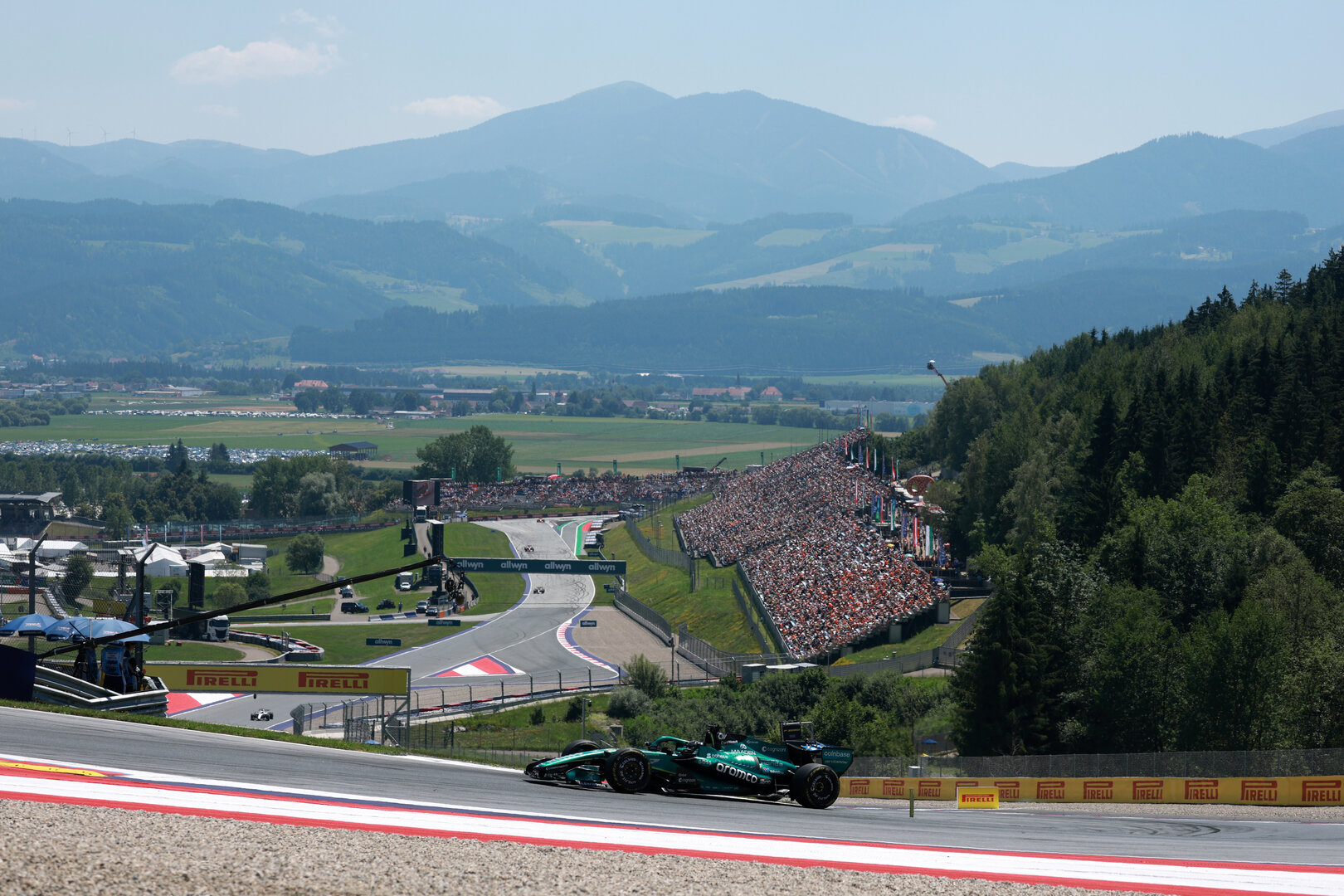 GP AUSTRIA, Lance Stroll (CDN) Aston Martin F1 Team AMR26.
27.06.2026. Formula 1 World Championship, Rd 8, Austrian Grand Prix, Spielberg, Austria, Qualifiche Day.
- www.xpbimages.com, EMail: requests@xpbimages.com © Copyright: Moy / XPB Images