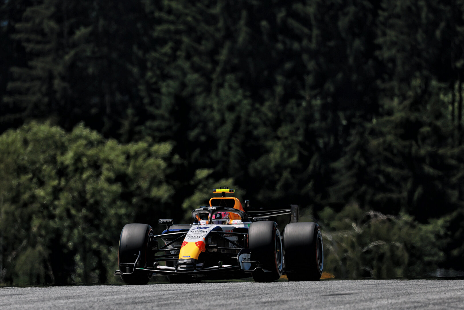 GP AUSTRIA, Liam Lawson (NZL) Racing Bulls Formula One Team VCARB 03.
27.06.2026. Formula 1 World Championship, Rd 8, Austrian Grand Prix, Spielberg, Austria, Qualifiche Day.
- www.xpbimages.com, EMail: requests@xpbimages.com © Copyright: Moy / XPB Images