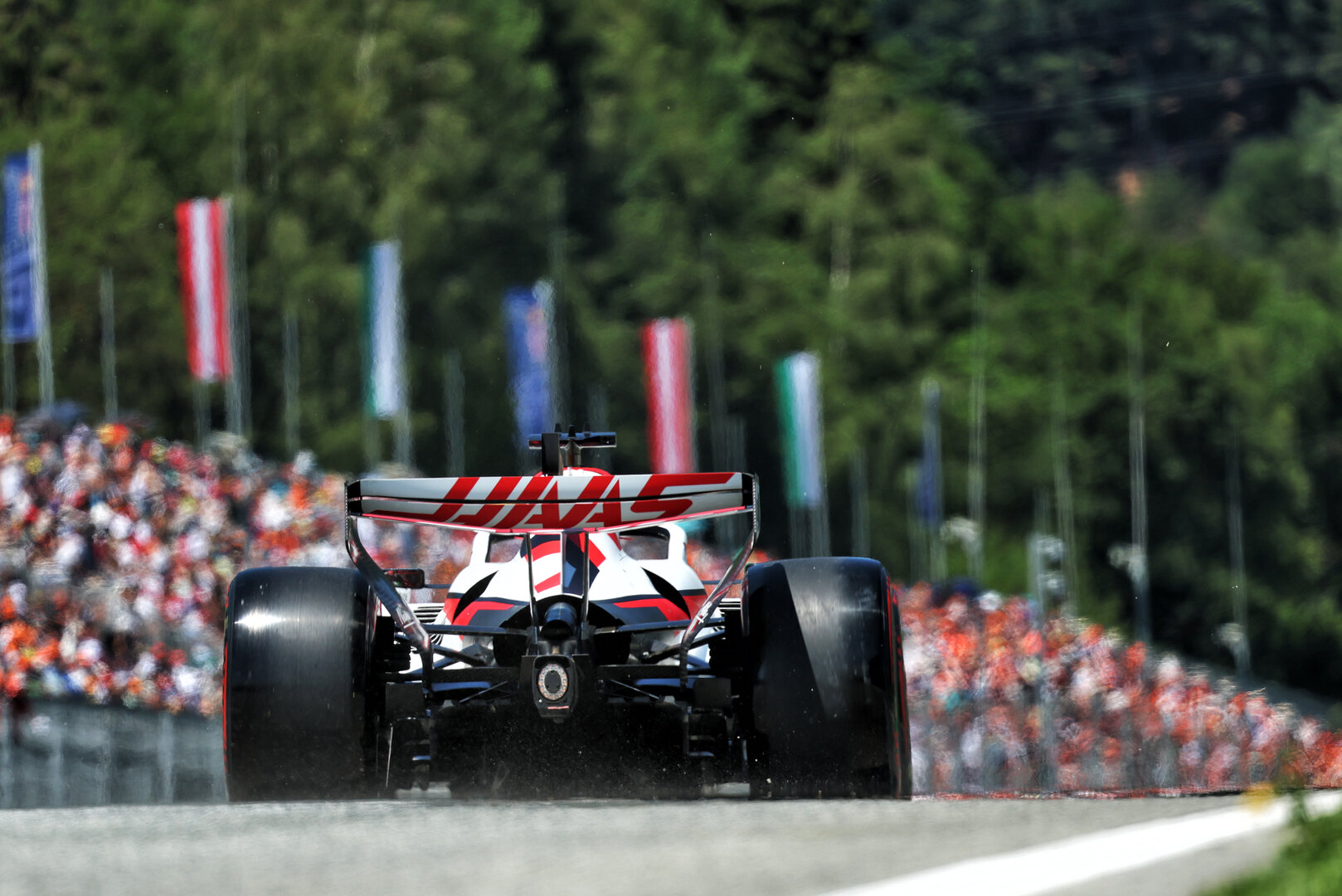 GP AUSTRIA, Esteban Ocon (FRA) Haas F1 Team VF-26.
27.06.2026. Formula 1 World Championship, Rd 8, Austrian Grand Prix, Spielberg, Austria, Qualifiche Day.
- www.xpbimages.com, EMail: requests@xpbimages.com © Copyright: Bearne / XPB Images