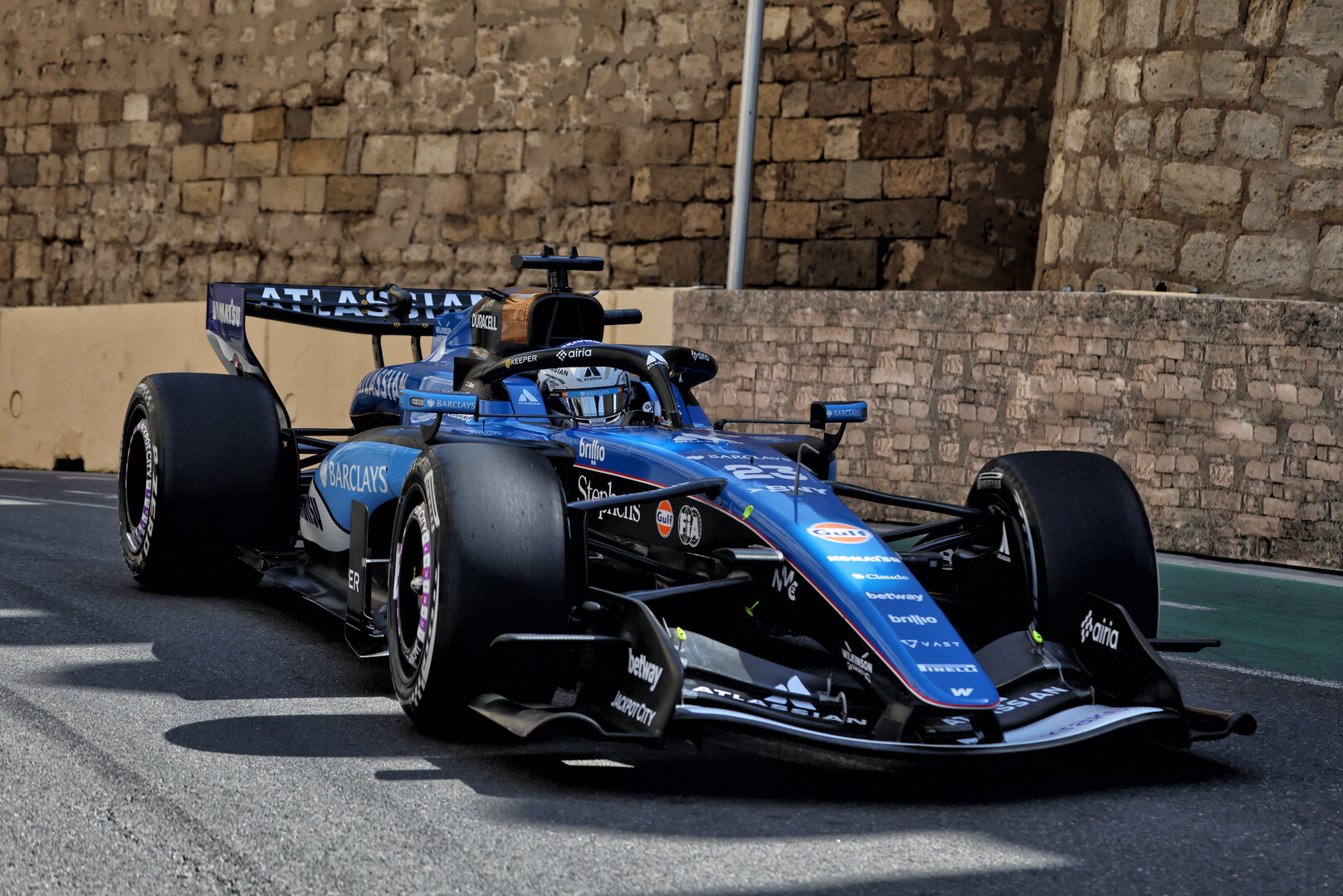 GP AZERBAIJAN, Alexander Albon (THA) Williams F1 Team FW48.
24.09.2026. Formula One World Championship, Rd 15, Azerbaijan Grand Prix, Baku, Azerbaijan, Practice Day.
 - www.xpbimages.com, EMail: requests@xpbimages.com © Copyright:  Rew / XPB Images