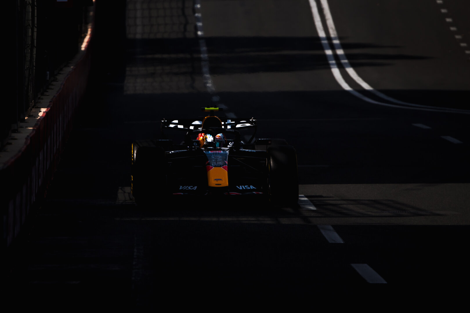 GP AZERBAIJAN, Isack Hadjar (FRA) Red Bull Racing RB22.
25.09.2026. Formula One World Championship, Rd 15, Azerbaijan Grand Prix, Baku, Azerbaijan, Qualifiche Day.
- www.xpbimages.com, EMail: requests@xpbimages.com © Copyright: Bearne / XPB Images