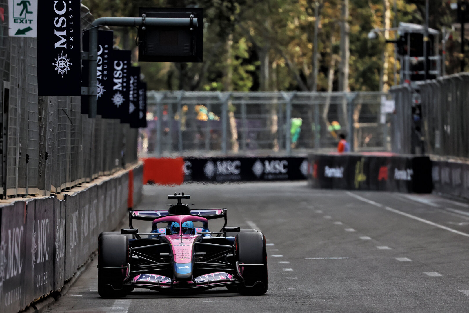 GP AZERBAIJAN, Pierre Gasly (FRA) Alpine F1 Team A526.
25.09.2026. Formula One World Championship, Rd 15, Azerbaijan Grand Prix, Baku, Azerbaijan, Qualifiche Day.
 - www.xpbimages.com, EMail: requests@xpbimages.com © Copyright:  Rew / XPB Images