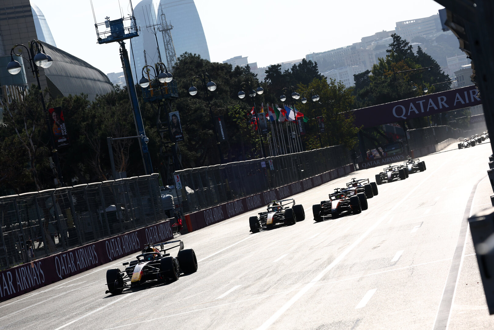 GP AZERBAIJAN, Max Verstappen (NLD) Red Bull Racing RB22.
26.09.2026. Formula One World Championship, Rd 15, Azerbaijan Grand Prix, Baku, Azerbaijan, Gara Day.
- www.xpbimages.com, EMail: requests@xpbimages.com © Copyright: Bearne / XPB Images