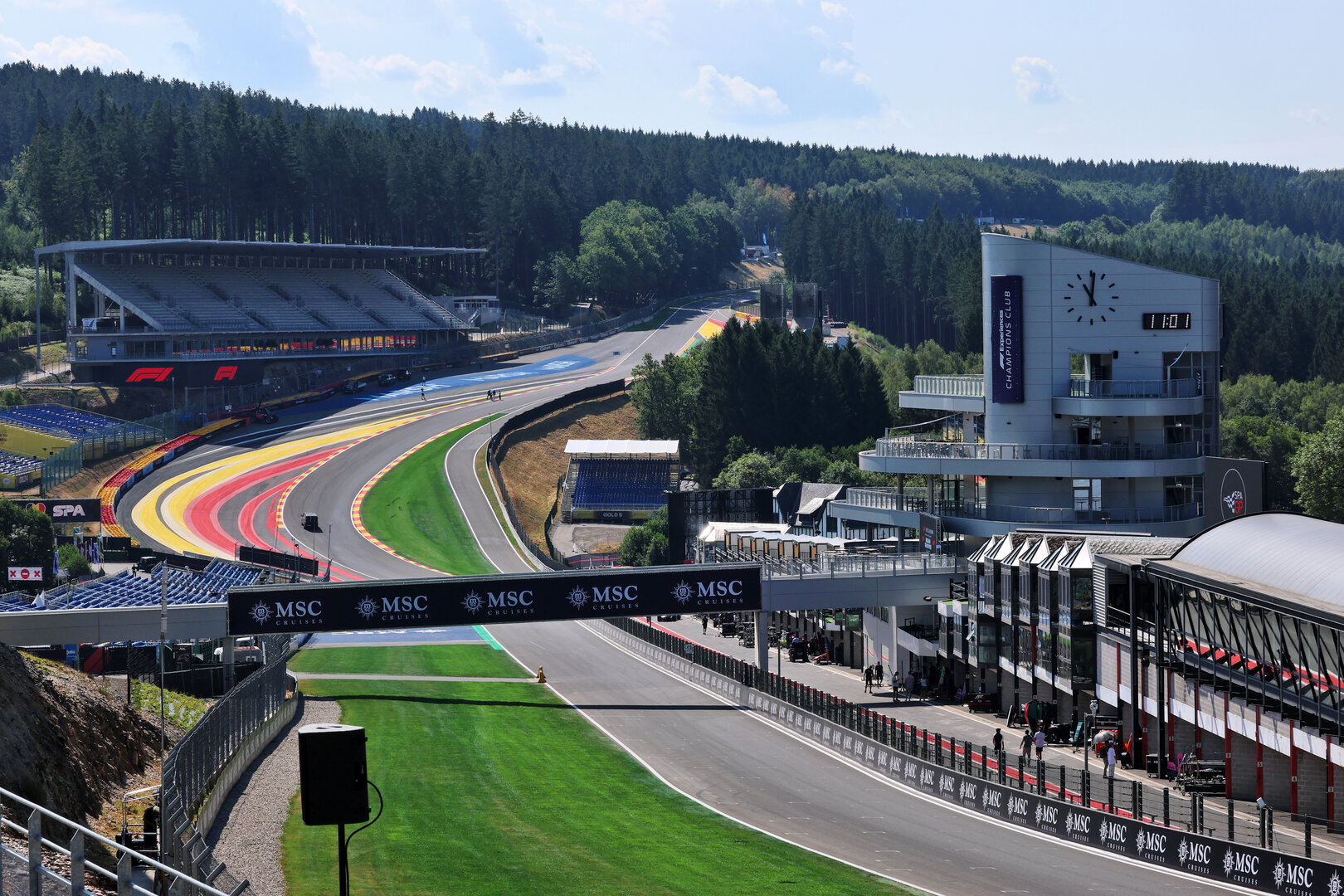 GP BELGIO, Circuit Atmosfera - The track looking at Eau Rouge.
16.07.2026. Formula 1 World Championship, Rd 10, Belgian Grand Prix, Spa Francorchamps, Belgium, Preparation Day.
- www.xpbimages.com, EMail: requests@xpbimages.com © Copyright: Batchelor / XPB Images