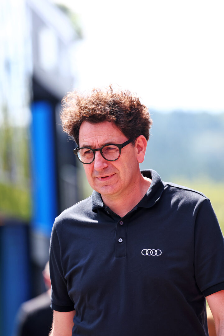 GP BELGIO, Mattia Binotto (ITA) Audi F1 Team Motorsport Chief Operating e Chief Technical Officer.
16.07.2026. Formula 1 World Championship, Rd 10, Belgian Grand Prix, Spa Francorchamps, Belgium, Preparation Day.
- www.xpbimages.com, EMail: requests@xpbimages.com © Copyright: Bearne / XPB Images