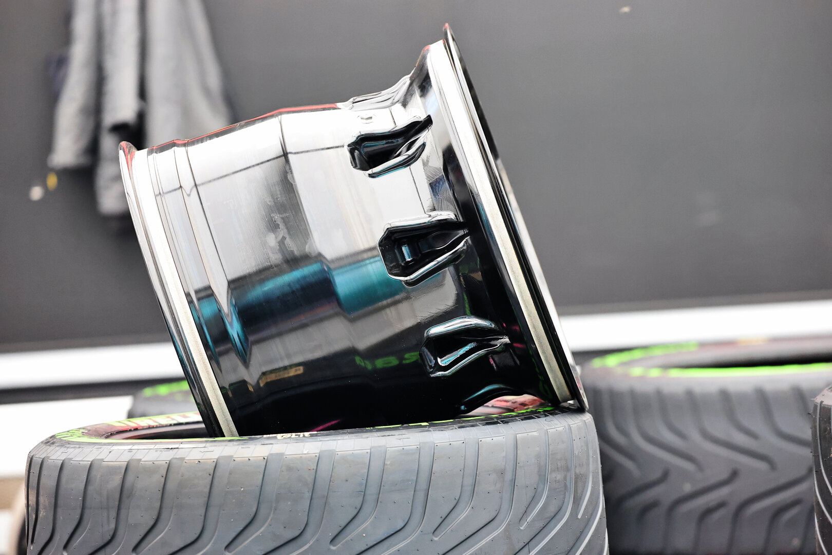 GP BELGIO, A wheel rim.
16.07.2026. Formula 1 World Championship, Rd 10, Belgian Grand Prix, Spa Francorchamps, Belgium, Preparation Day.
- www.xpbimages.com, EMail: requests@xpbimages.com © Copyright: Batchelor / XPB Images
