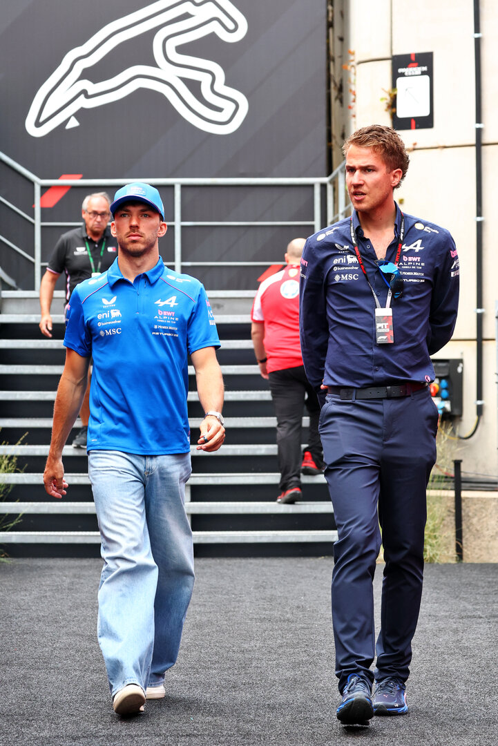 GP BELGIO, (L to R): Pierre Gasly (FRA) Alpine F1 Team with James Lloyd (GBR) Alpine F1 Team Senior Communications Manager.
16.07.2026. Formula 1 World Championship, Rd 10, Belgian Grand Prix, Spa Francorchamps, Belgium, Preparation Day.
- www.xpbimages.com, EMail: requests@xpbimages.com © Copyright: Bearne / XPB Images
