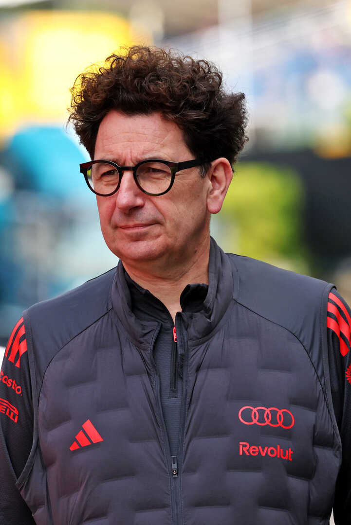GP BELGIO, Mattia Binotto (ITA) Audi F1 Team Motorsport Chief Operating e Chief Technical Officer.
17.07.2026. Formula 1 World Championship, Rd 10, Belgian Grand Prix, Spa Francorchamps, Belgium, Practice Day.
- www.xpbimages.com, EMail: requests@xpbimages.com © Copyright: Bearne / XPB Images