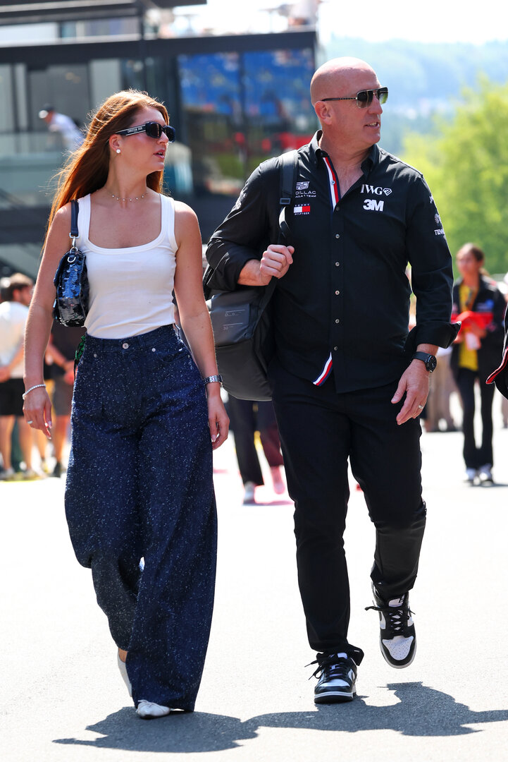 GP BELGIO, (L to R): Cassidy Towriss (USA) e Dan Towriss (USA) Cadillac F1 Team e TWG Motorsports CEO.
17.07.2026. Formula 1 World Championship, Rd 10, Belgian Grand Prix, Spa Francorchamps, Belgium, Practice Day.
- www.xpbimages.com, EMail: requests@xpbimages.com © Copyright: Bearne / XPB Images