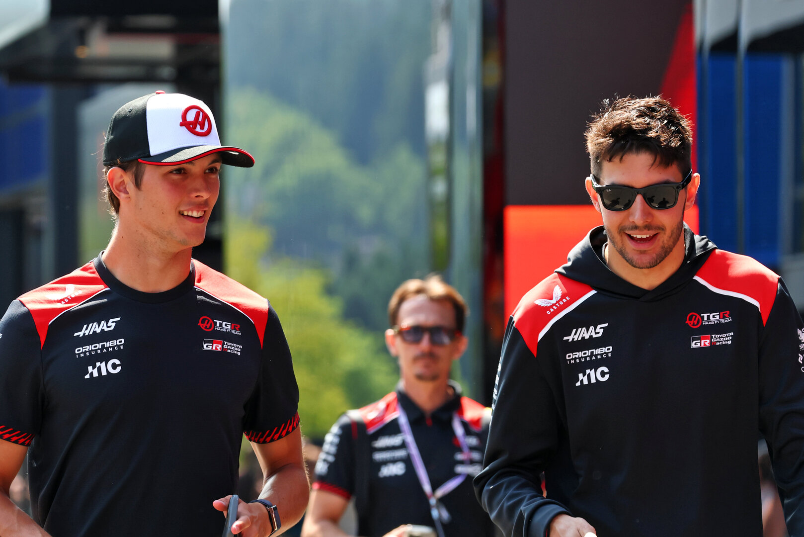 GP BELGIO, (L to R): Oliver Bearman (GBR) Haas F1 Team e team mate Esteban Ocon (FRA) Haas F1 Team.
17.07.2026. Formula 1 World Championship, Rd 10, Belgian Grand Prix, Spa Francorchamps, Belgium, Practice Day.
- www.xpbimages.com, EMail: requests@xpbimages.com © Copyright: Bearne / XPB Images