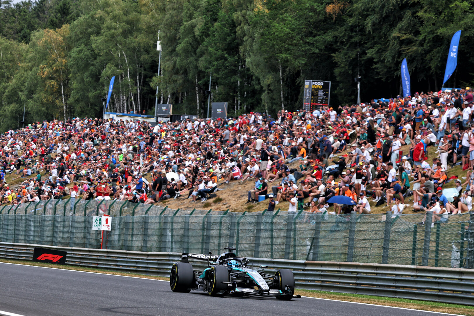 GP BELGIO, George Russell (GBR) Mercedes AMG Formula One Team W17.
17.07.2026. Formula 1 World Championship, Rd 10, Belgian Grand Prix, Spa Francorchamps, Belgium, Practice Day.
- www.xpbimages.com, EMail: requests@xpbimages.com © Copyright: Bearne / XPB Images