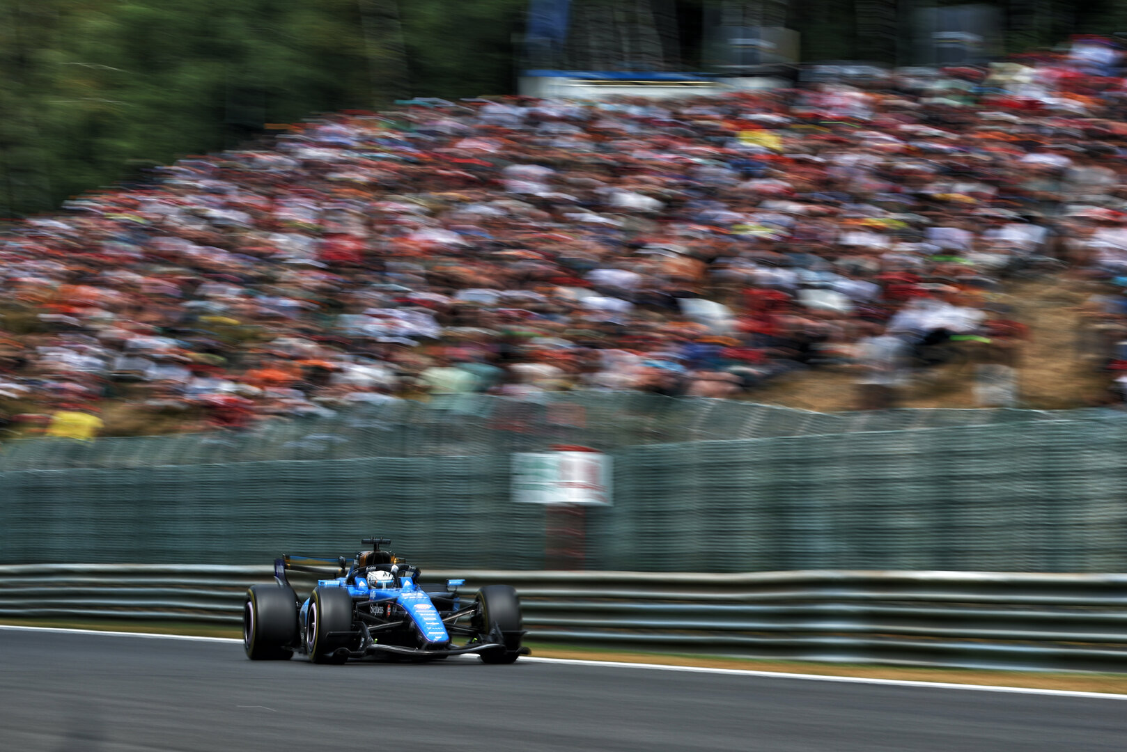 GP BELGIO, Alexander Albon (THA) Williams F1 Team FW48.
17.07.2026. Formula 1 World Championship, Rd 10, Belgian Grand Prix, Spa Francorchamps, Belgium, Practice Day.
- www.xpbimages.com, EMail: requests@xpbimages.com © Copyright: Bearne / XPB Images