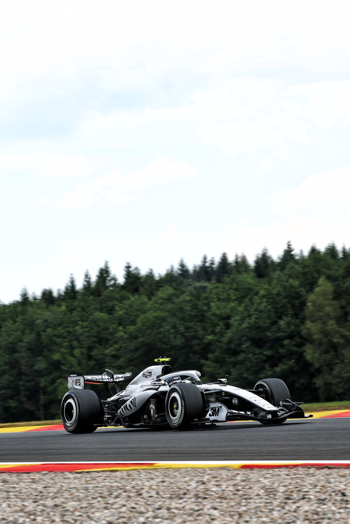 GP BELGIO, Valtteri Bottas (FIN) Cadillac Formula 1 Team MAC-26.
17.07.2026. Formula 1 World Championship, Rd 10, Belgian Grand Prix, Spa Francorchamps, Belgium, Practice Day.
- www.xpbimages.com, EMail: requests@xpbimages.com © Copyright: Bearne / XPB Images