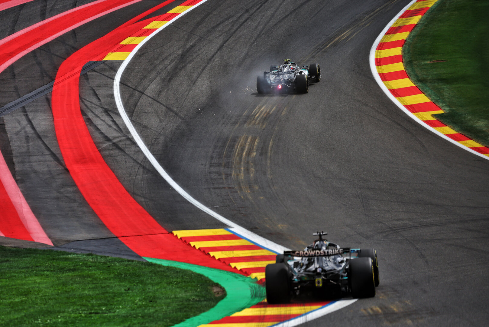 GP BELGIO, Andrea Kimi Antonelli (ITA) Mercedes AMG Formula One Team W17 davanti a team mate George Russell (GBR) Mercedes AMG Formula One Team W17.
17.07.2026. Formula 1 World Championship, Rd 10, Belgian Grand Prix, Spa Francorchamps, Belgium, Practice Day.
 - www.xpbimages.com, EMail: requests@xpbimages.com © Copyright: Patching / XPB Images