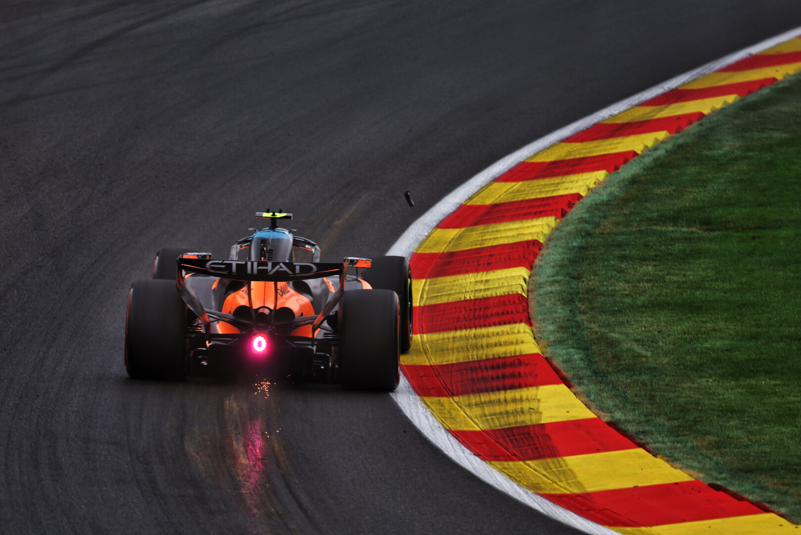 GP BELGIO, Lando Norris (GBR) McLaren F1 Team MCL40.
17.07.2026. Formula 1 World Championship, Rd 10, Belgian Grand Prix, Spa Francorchamps, Belgium, Practice Day.
- www.xpbimages.com, EMail: requests@xpbimages.com © Copyright: Patching / XPB Images