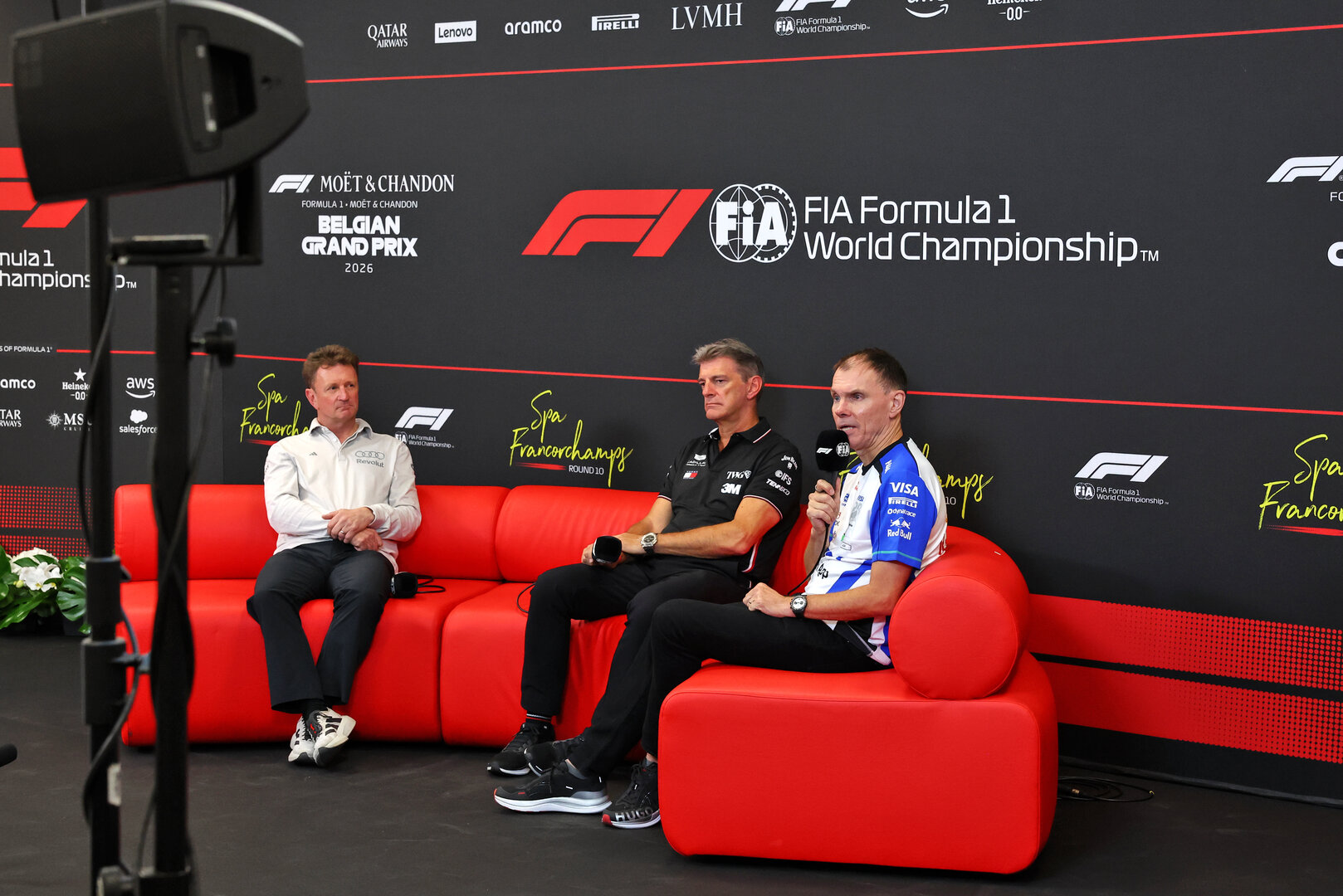 GP BELGIO, (L to R): Allan McNish (GBR) Audi F1 Team Racing Director; Graeme Lowdon (GBR) Cadillac Formula 1 Team, Team Principal; e Alan Permane (GBR) Racing Bulls Formula One Team Team Principal, in the FIA Press Conference in the FIA Press Conference.
17.07.2026. Formula 1 World Championship, Rd 10, Belgian Grand Prix, Spa Francorchamps, Belgium, Practice Day.
 - www.xpbimages.com, EMail: requests@xpbimages.com © Copyright: Patching / XPB Images