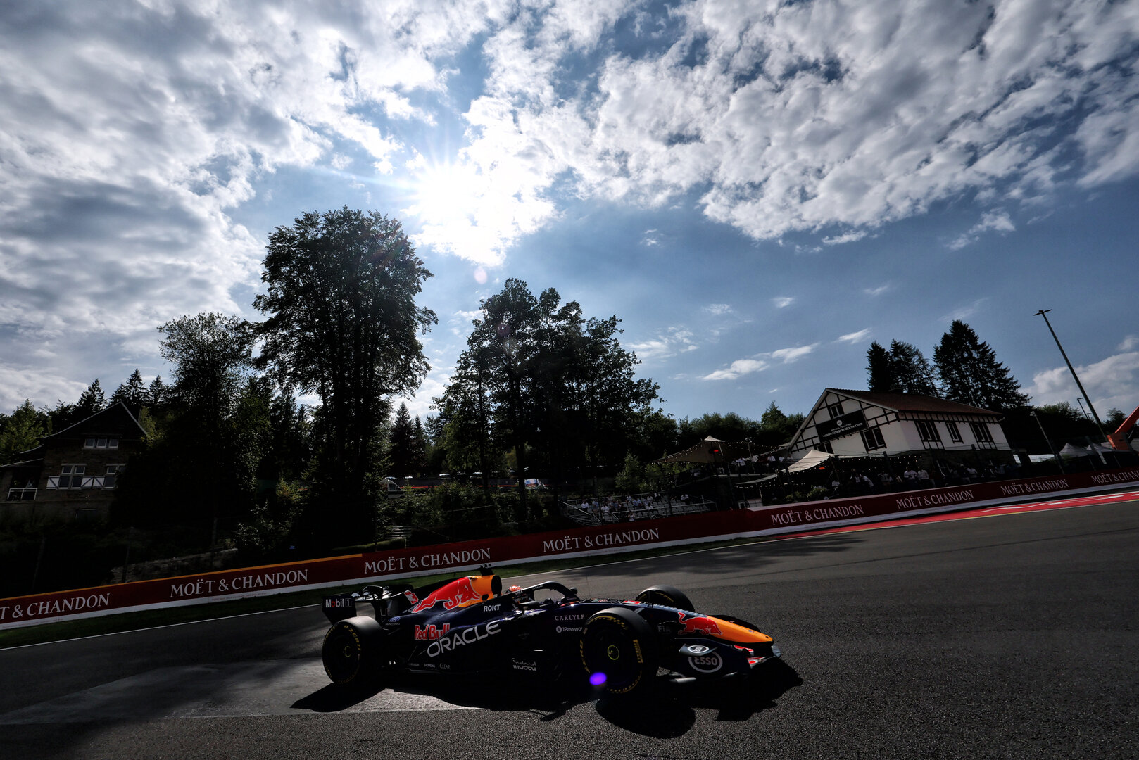 GP BELGIO, Max Verstappen (NLD) Red Bull Racing RB22.
17.07.2026. Formula 1 World Championship, Rd 10, Belgian Grand Prix, Spa Francorchamps, Belgium, Practice Day.
- www.xpbimages.com, EMail: requests@xpbimages.com © Copyright: Bearne / XPB Images