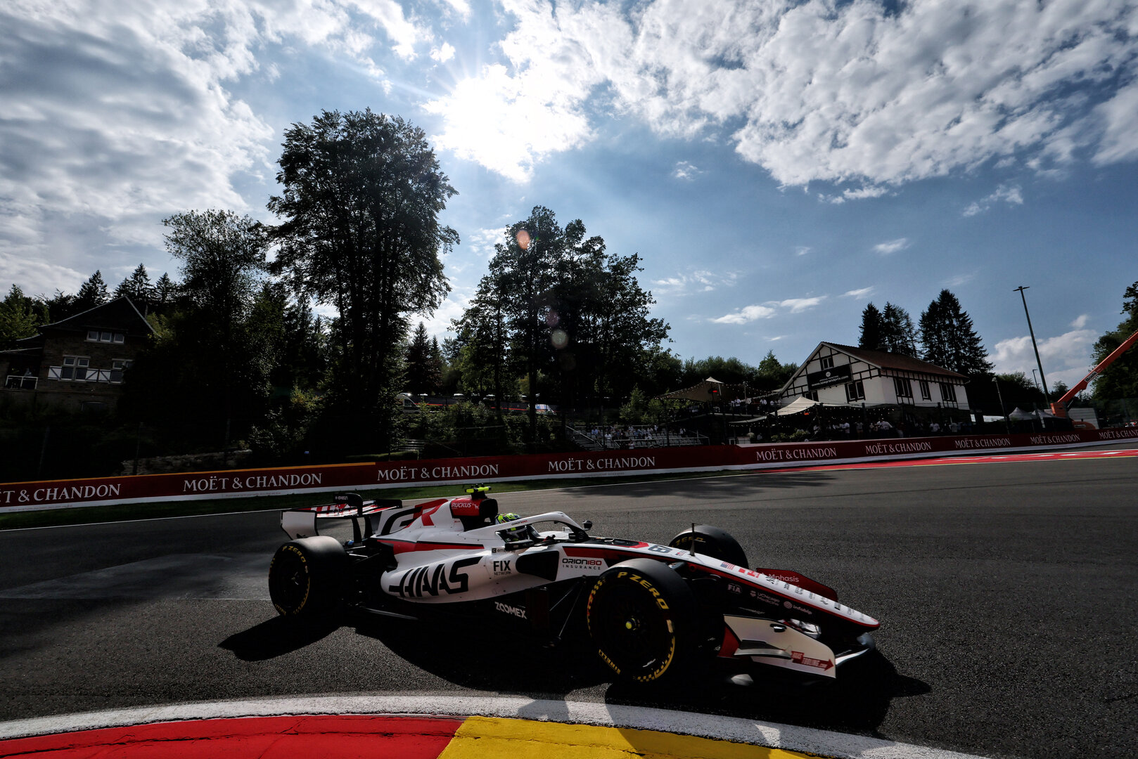 GP BELGIO, Oliver Bearman (GBR) Haas F1 Team VF-26.
17.07.2026. Formula 1 World Championship, Rd 10, Belgian Grand Prix, Spa Francorchamps, Belgium, Practice Day.
- www.xpbimages.com, EMail: requests@xpbimages.com © Copyright: Bearne / XPB Images