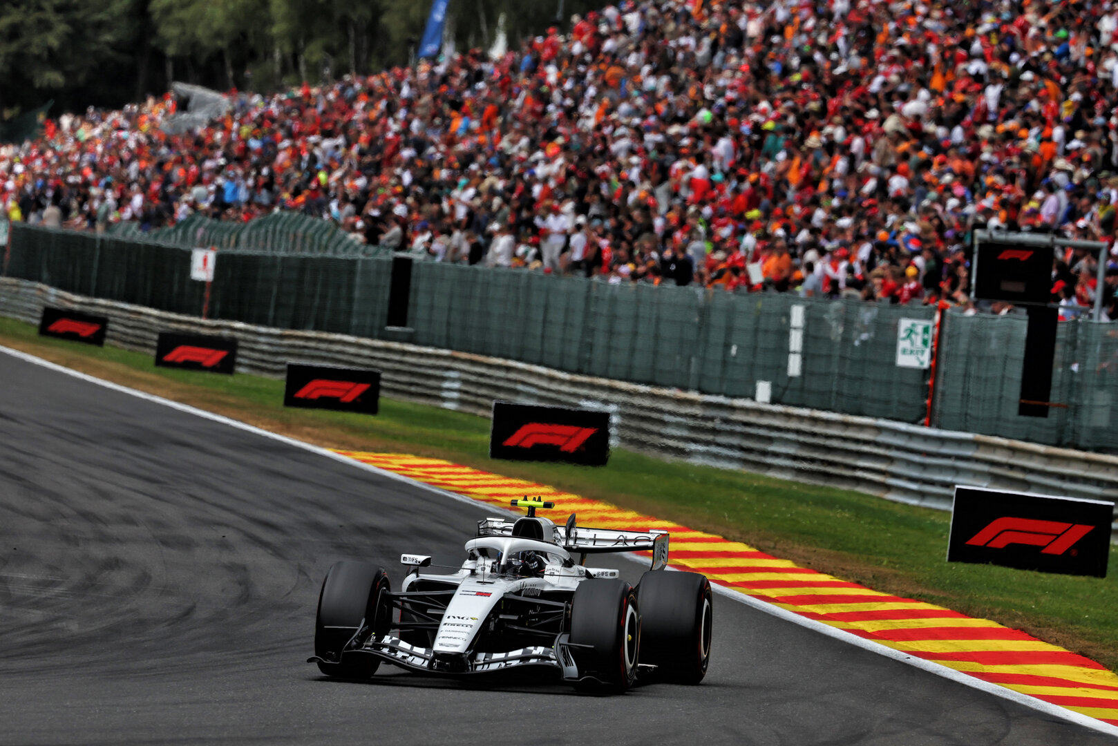 GP BELGIO, Valtteri Bottas (FIN) Cadillac Formula 1 Team MAC-26.
19.07.2026. Formula 1 World Championship, Rd 10, Belgian Grand Prix, Spa Francorchamps, Belgium, Gara Day.
 - www.xpbimages.com, EMail: requests@xpbimages.com © Copyright: Patching / XPB Images