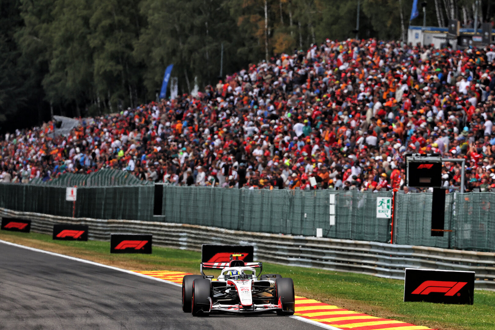 GP BELGIO, Oliver Bearman (GBR) Haas F1 Team VF-26.
19.07.2026. Formula 1 World Championship, Rd 10, Belgian Grand Prix, Spa Francorchamps, Belgium, Gara Day.
 - www.xpbimages.com, EMail: requests@xpbimages.com © Copyright: Patching / XPB Images