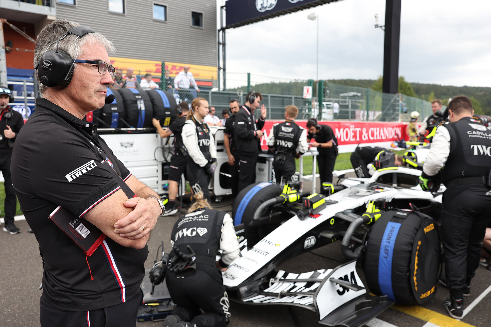 GP BELGIO, Nick Chester (GBR) Cadillac Formula 1 Team Chief Technical Officer on the grid.
19.07.2026. Formula 1 World Championship, Rd 10, Belgian Grand Prix, Spa Francorchamps, Belgium, Gara Day.
- www.xpbimages.com, EMail: requests@xpbimages.com © Copyright: Bearne / XPB Images