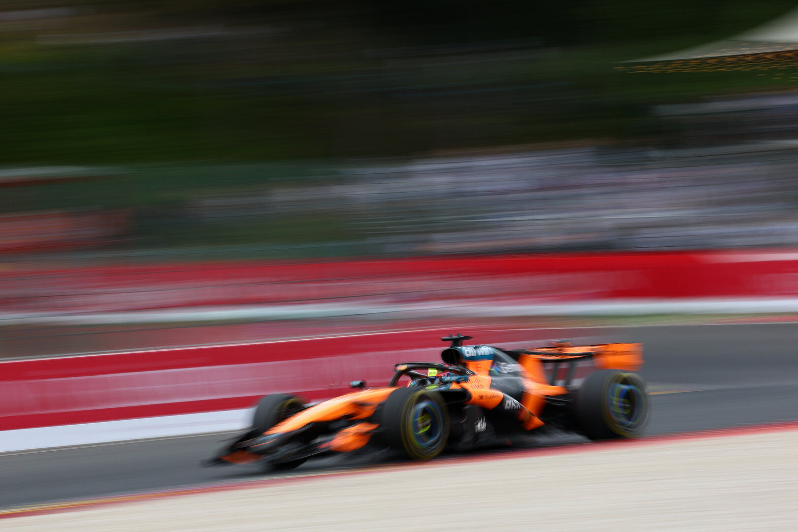 GP BELGIO, Oscar Piastri (AUS) McLaren F1 Team MCL40.
19.07.2026. Formula 1 World Championship, Rd 10, Belgian Grand Prix, Spa Francorchamps, Belgium, Gara Day.
- www.xpbimages.com, EMail: requests@xpbimages.com © Copyright: Bearne / XPB Images
