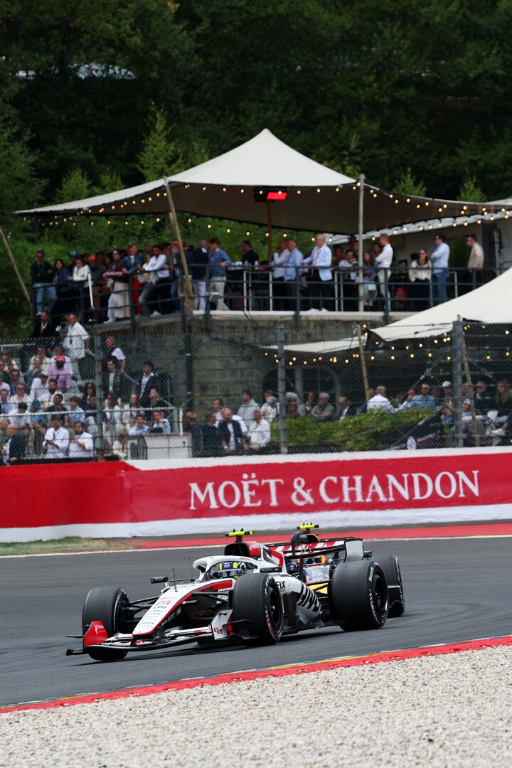 GP BELGIO, Oliver Bearman (GBR) Haas F1 Team VF-26.
19.07.2026. Formula 1 World Championship, Rd 10, Belgian Grand Prix, Spa Francorchamps, Belgium, Gara Day.
- www.xpbimages.com, EMail: requests@xpbimages.com © Copyright: Bearne / XPB Images