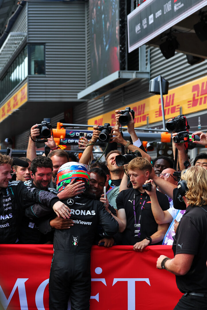 GP BELGIO, Gara winner Andrea Kimi Antonelli (ITA) Mercedes AMG Formula One Team celebrates in parc ferme.
19.07.2026. Formula 1 World Championship, Rd 10, Belgian Grand Prix, Spa Francorchamps, Belgium, Gara Day.
- www.xpbimages.com, EMail: requests@xpbimages.com © Copyright: Bearne / XPB Images