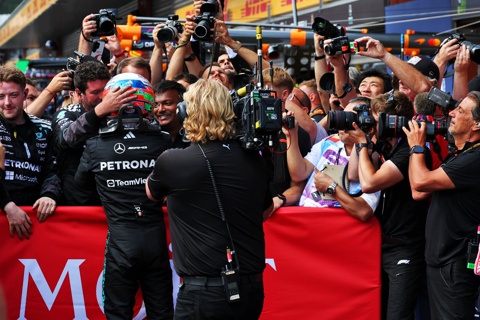 GP BELGIO, Gara winner Andrea Kimi Antonelli (ITA) Mercedes AMG Formula One Team celebrates in parc ferme.
19.07.2026. Formula 1 World Championship, Rd 10, Belgian Grand Prix, Spa Francorchamps, Belgium, Gara Day.
- www.xpbimages.com, EMail: requests@xpbimages.com © Copyright: Bearne / XPB Images