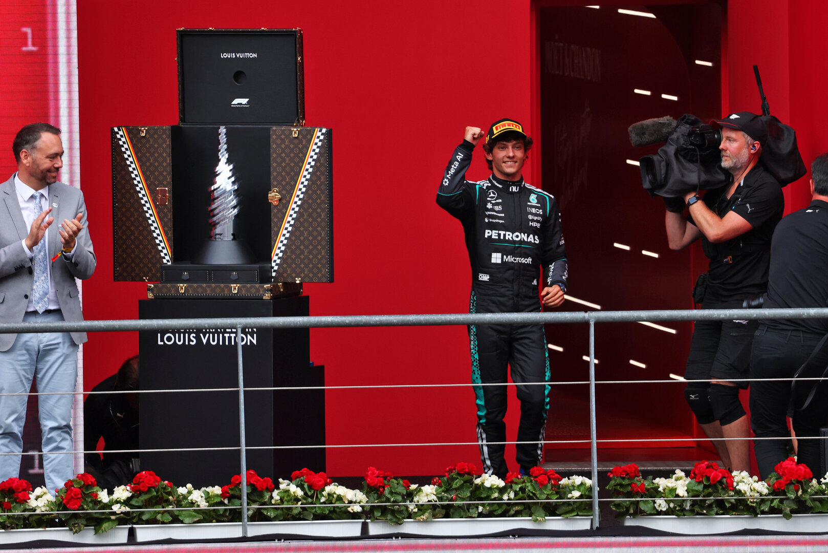 GP BELGIO, Gara winner Andrea Kimi Antonelli (ITA) Mercedes AMG Formula One Team celebrates otpp.
19.07.2026. Formula 1 World Championship, Rd 10, Belgian Grand Prix, Spa Francorchamps, Belgium, Gara Day.
- www.xpbimages.com, EMail: requests@xpbimages.com © Copyright: Bearne / XPB Images