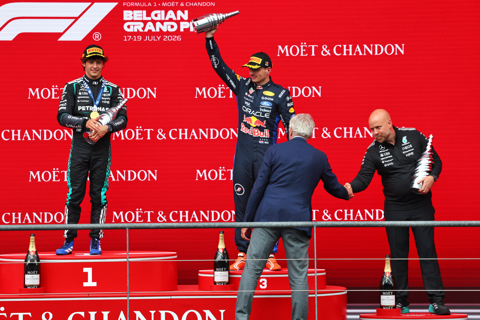 GP BELGIO, Max Verstappen (NLD) Red Bull Racing celebrates his third position on the podium.
19.07.2026. Formula 1 World Championship, Rd 10, Belgian Grand Prix, Spa Francorchamps, Belgium, Gara Day.
- www.xpbimages.com, EMail: requests@xpbimages.com © Copyright: Bearne / XPB Images