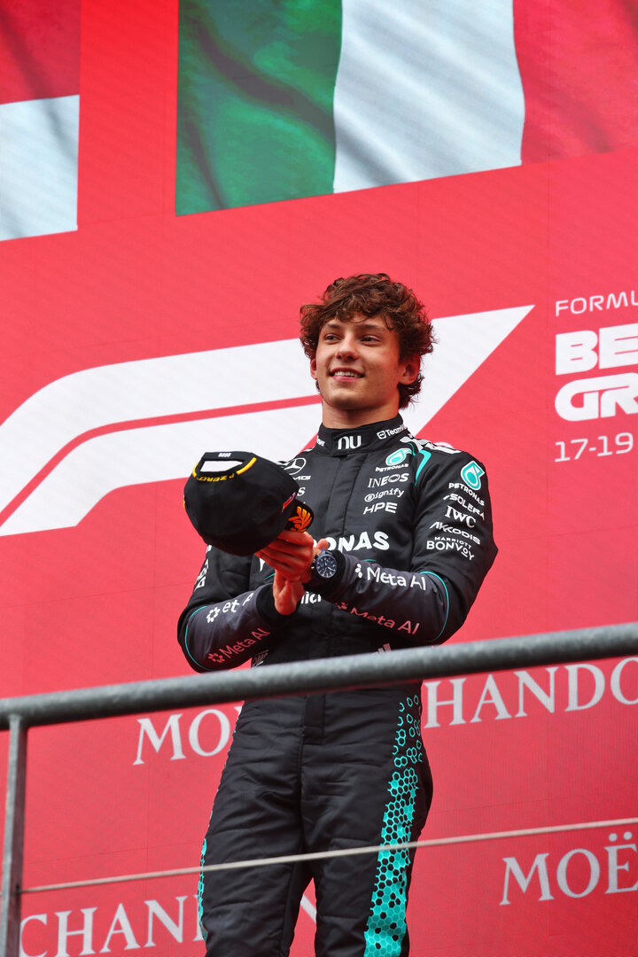 GP BELGIO, Gara winner Andrea Kimi Antonelli (ITA) Mercedes AMG Formula One Team celebrates on the podium.
19.07.2026. Formula 1 World Championship, Rd 10, Belgian Grand Prix, Spa Francorchamps, Belgium, Gara Day.
- www.xpbimages.com, EMail: requests@xpbimages.com © Copyright: Patching / XPB Images