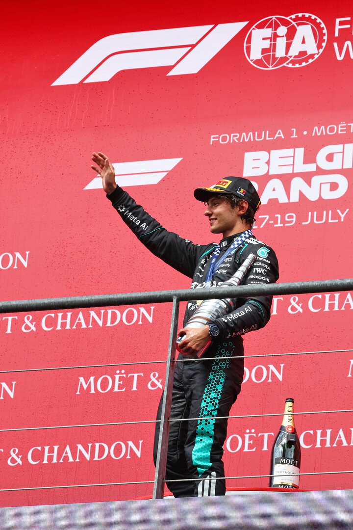 GP BELGIO, Gara winner Andrea Kimi Antonelli (ITA) Mercedes AMG Formula One Team celebrates on the podium.
19.07.2026. Formula 1 World Championship, Rd 10, Belgian Grand Prix, Spa Francorchamps, Belgium, Gara Day.
- www.xpbimages.com, EMail: requests@xpbimages.com © Copyright: Patching / XPB Images