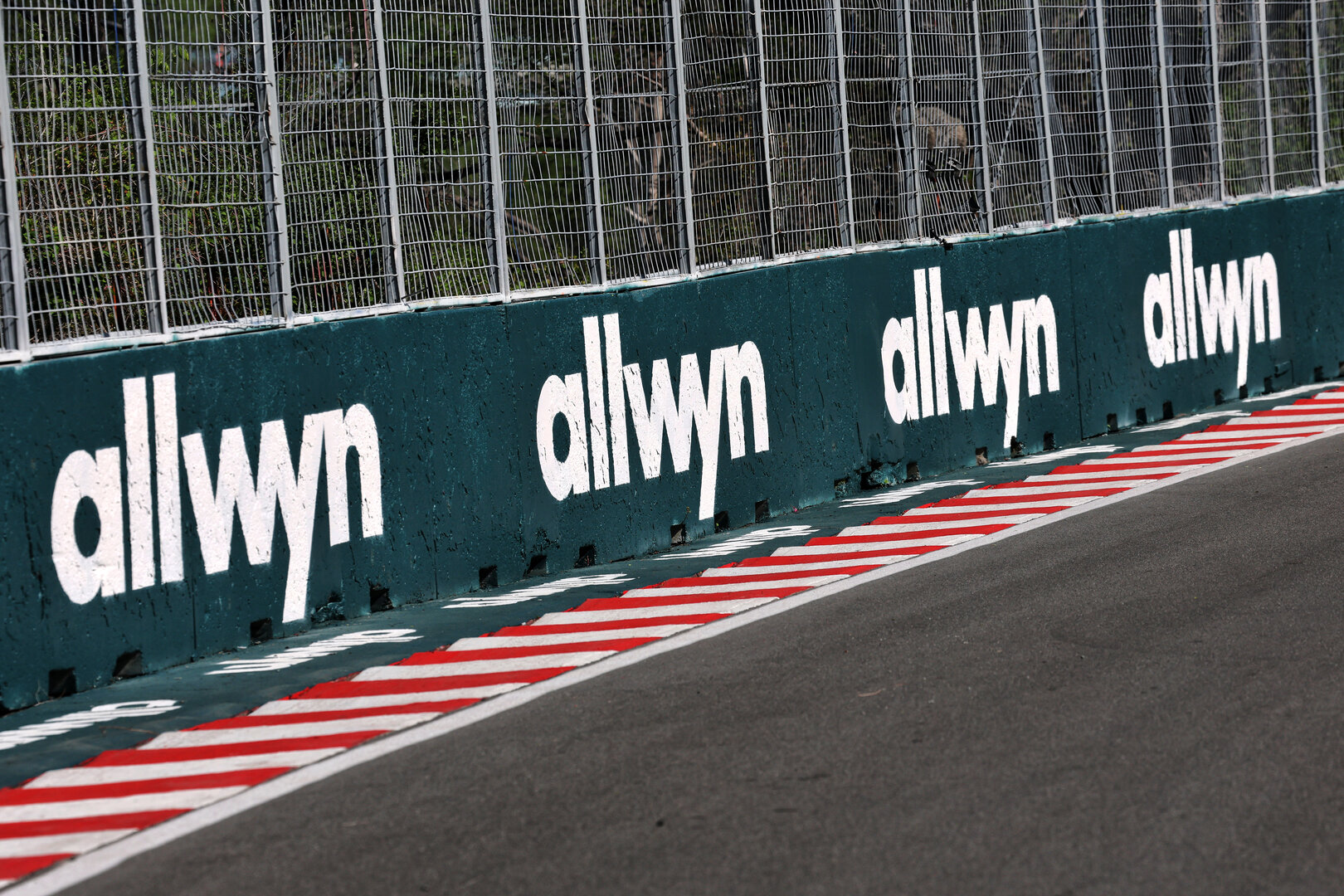 GP CANADA, Circuit Atmosfera - allwyn branding trackside.
21.05.2026. Formula 1 World Championship, Rd 5, Canadian Grand Prix, Montreal, Canada, Preparation Day.
- www.xpbimages.com, EMail: requests@xpbimages.com © Copyright: Moy / XPB Images